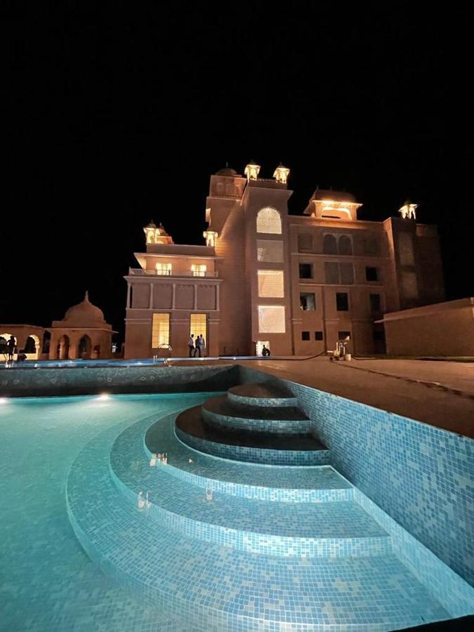 The Utopia Resort Sanchi Exterior photo