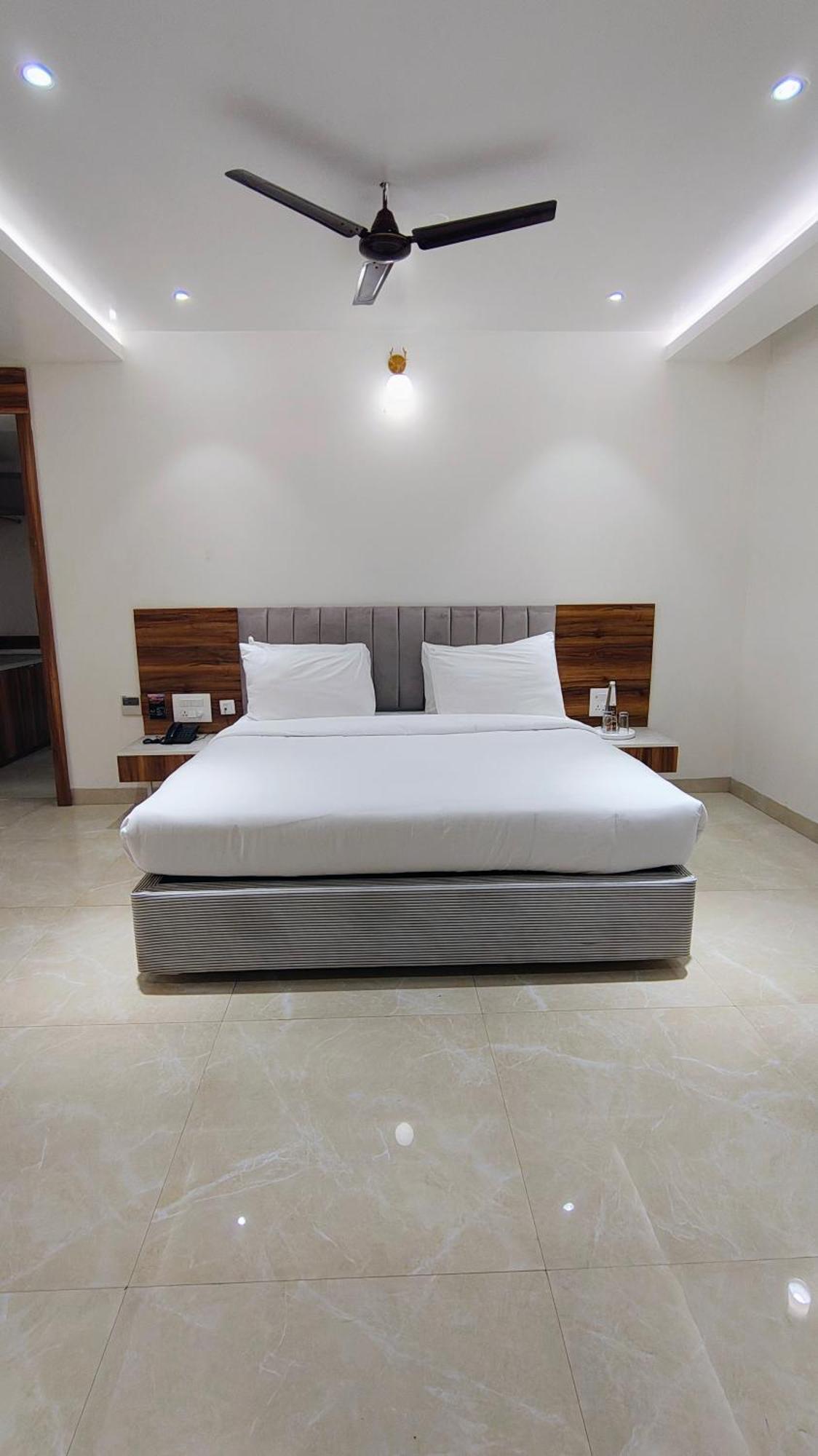 The Utopia Resort Sanchi Exterior photo
